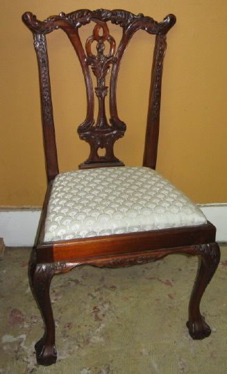 Appraisal: Pair of Chippendale-Style Carved Mahogany Sidechairs each with a pierced