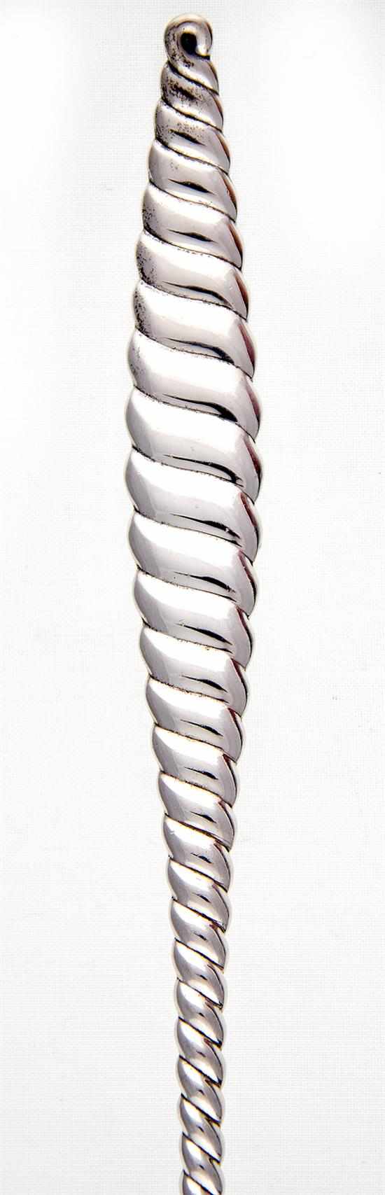 Appraisal: Whiting Oval Twist pattern sterling serving and place pieces New