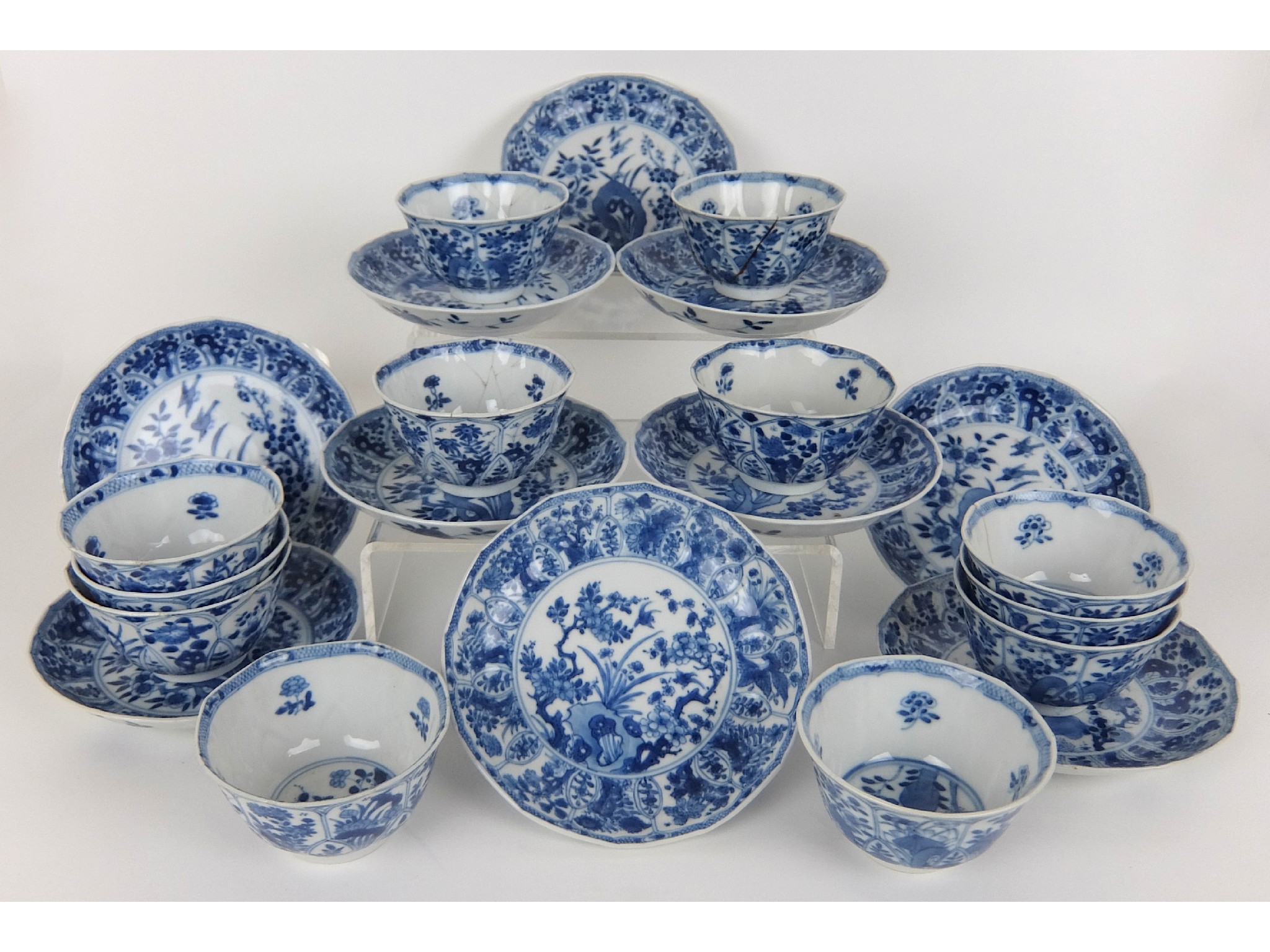 Appraisal: A set of twelve Chinese blue and white lobed teabowls