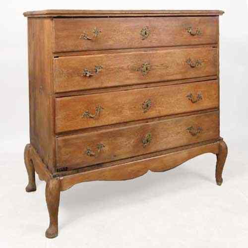 Appraisal: A Scandinavian Oak Chest of Drawers th century of typical