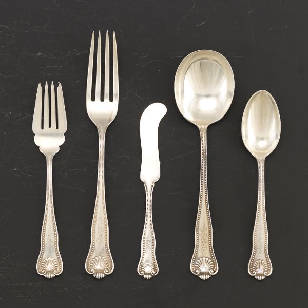 Appraisal: FRANK SMITH STERLING FLATWARE NEWPORT SHELL PATTERN Totaling pieces including