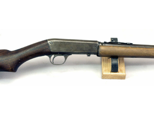 Appraisal: Remington short NVSN semi-automatic barrel take down rifle overall brown