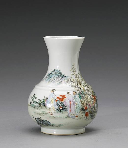 Appraisal: A famille rose enameled porcelain vase Qianlong Mark Republic Period