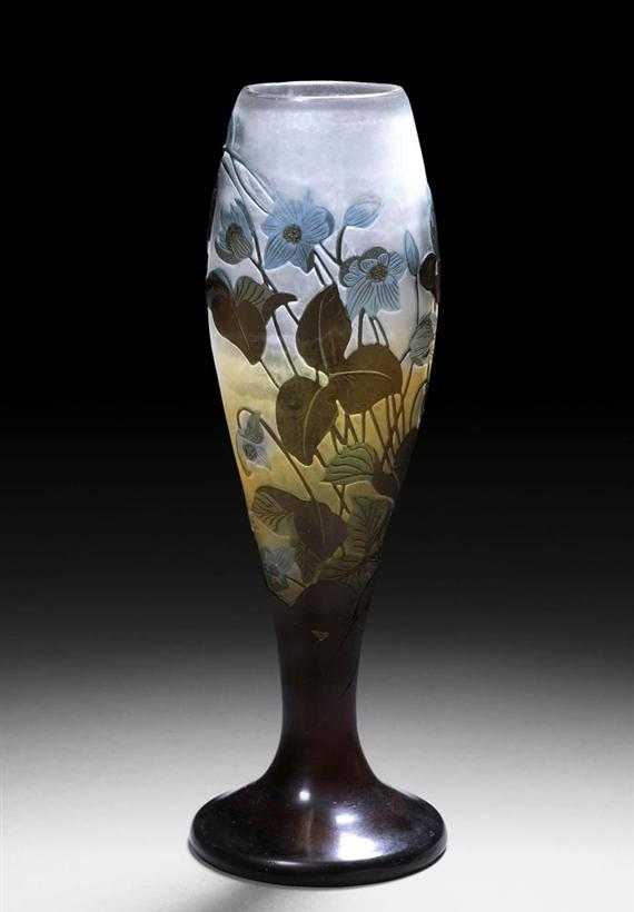 Appraisal: Vase bez Gall Glas florales Dekor H cm EMILE GALLE