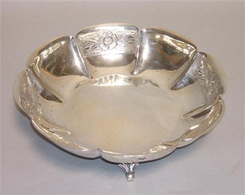 Appraisal: MEXICAN SILVER FOOTED BOWL Apparently unmarked lobed octagonal with flowerheads