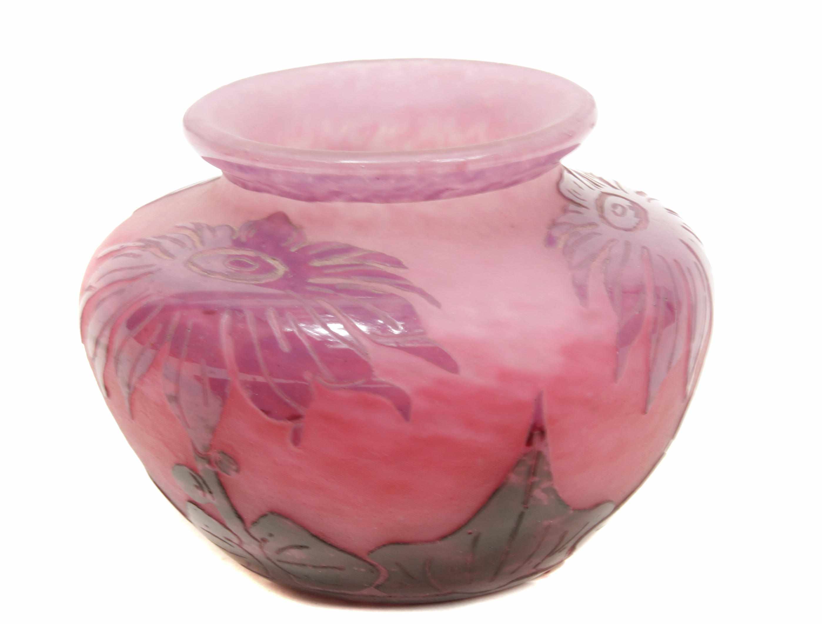 Appraisal: A Le Verre Franais cameo glass Chrysanthemum vase and a