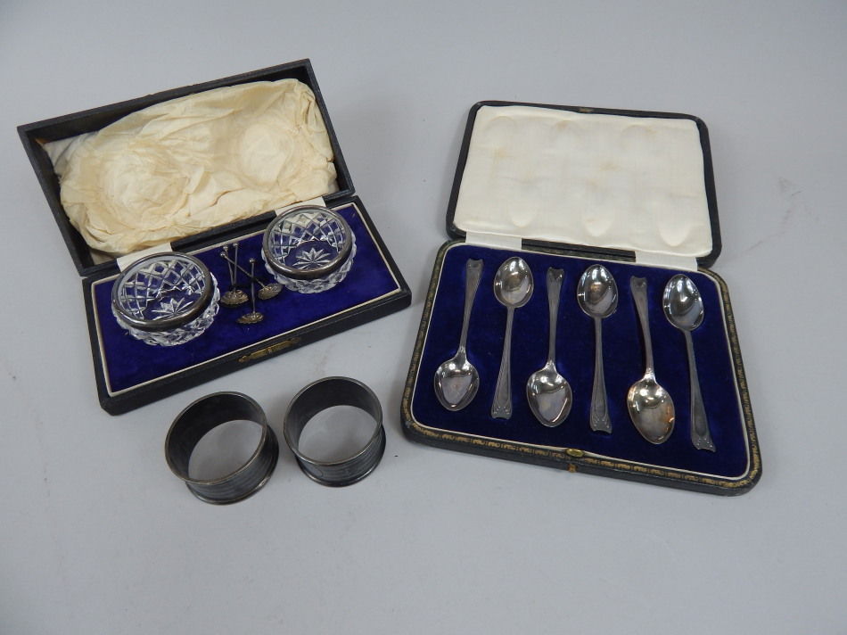 Appraisal: A collection of small silver to include a pair of