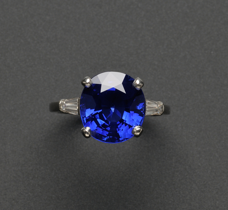 Appraisal: Kashmir Sapphire and Diamond Ring prong-set with a cushion-cut sapphire