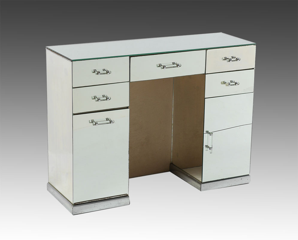 Appraisal: HOLLYWOOD REGENCY MIRRORED VANITY Mirrored top sides and drawer fronts