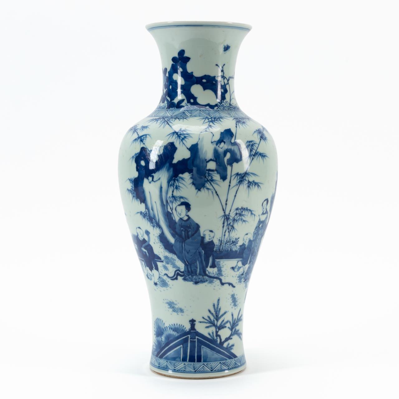 Appraisal: CHINESE BLUE WHITE PORCELAIN VASE Chinese blue and white baluster