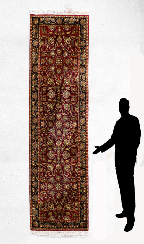 Appraisal: INDO-PERSIAN WOOL RUNNER ' X ' Two main patterns alternate