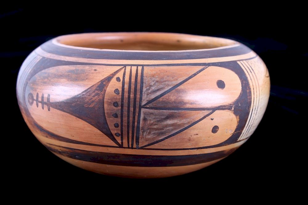 Appraisal: Elva Nampeyo - Hopi Polychrome Pottery This is an original