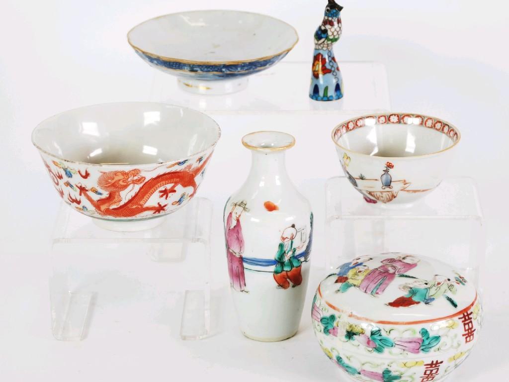 Appraisal: FOUR ITEMS OF CHINESE ENAMELLED PORCELAIN COMPRISING CIRCULAR DISH and