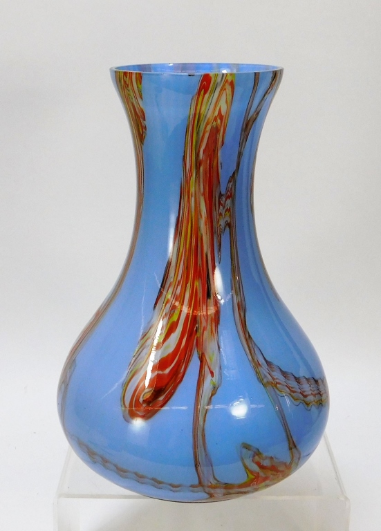 Appraisal: RUCKL MARBLED BOHEMIAN ART GLASS VASE Bohemia th CenturyBouquet vase