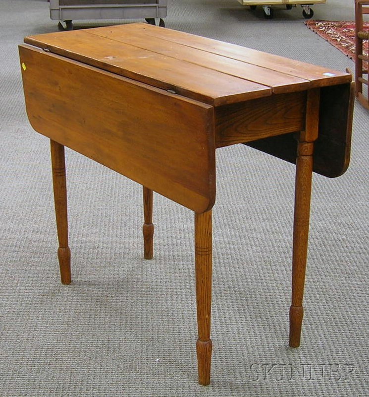 Appraisal: Pine Drop-leaf Table