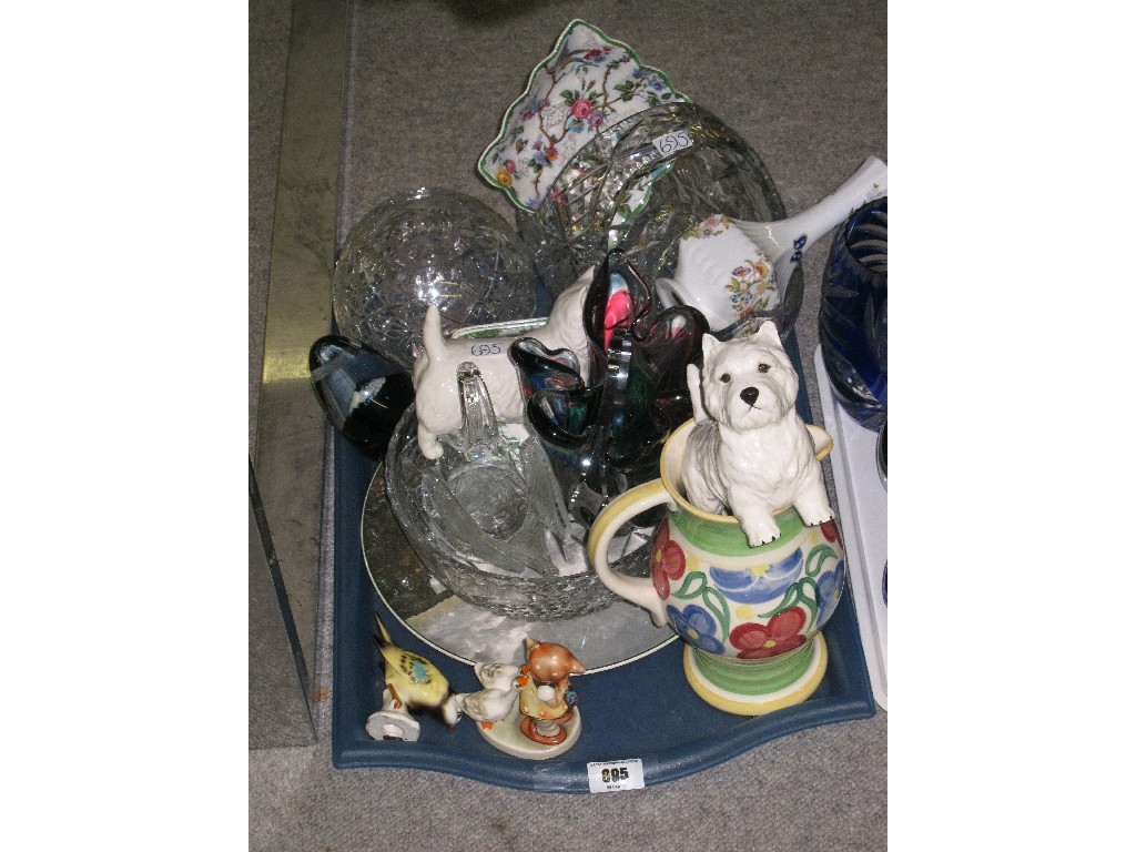 Appraisal: Tray of assorted glass and ceramic items to include Hummel