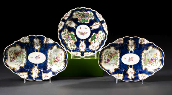 Appraisal: Three Fine and Rare Pieces of Dr Wall Period Porcelain