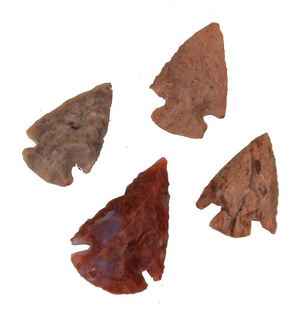 Appraisal: A COLLECTION OF FOUR NATIVE NORTH AMERICAN FLINT ARROWHEADS cm