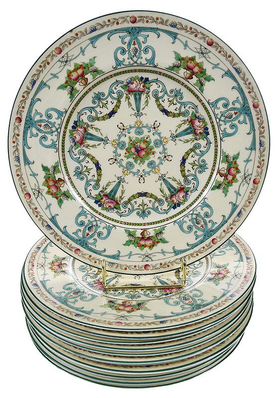 Appraisal: Royal Worcester Cabinet Plates British th century decorated with blue