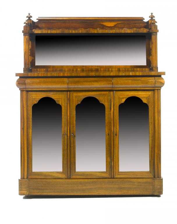 Appraisal: A VICTORIAN GONCALO ALVES CHIFFONIER the mirrored superstructure with shelf