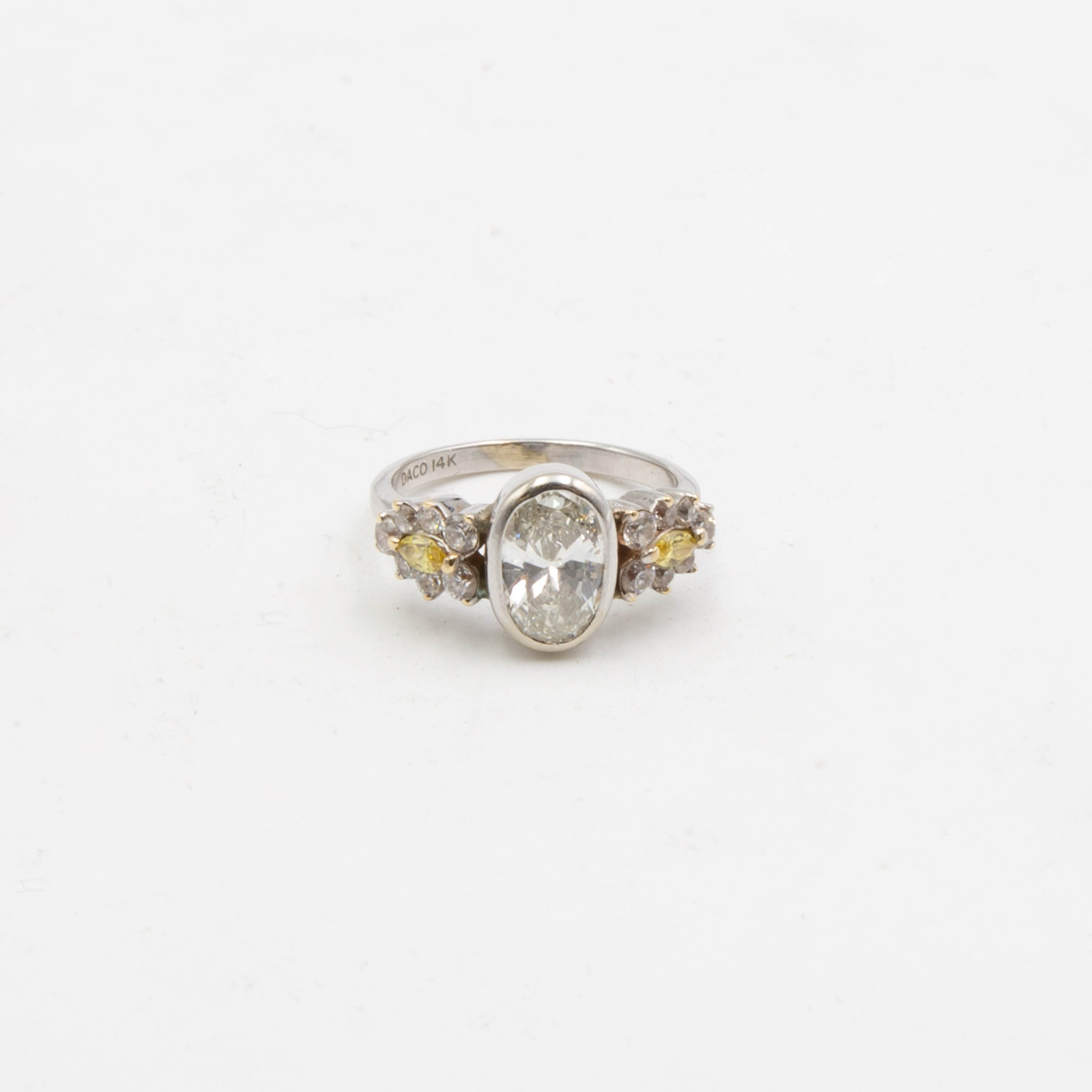 Appraisal: APPROXIMATELY CT DIAMOND RING A kt white gold ring bezel