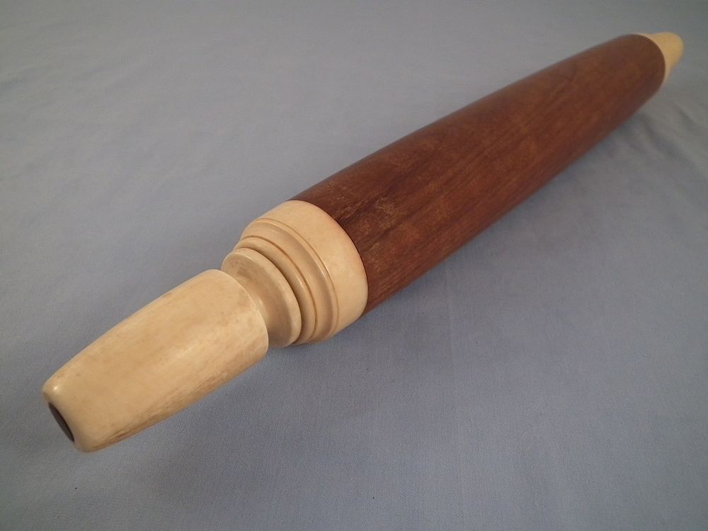 Appraisal: SAILOR MADE ROLLING PIN Fine th century sailor made lignum