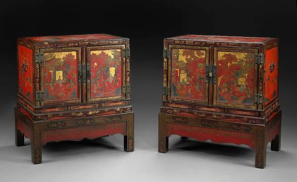 Appraisal: A pair of fine Chinese gilt and polychrome lacquered wood