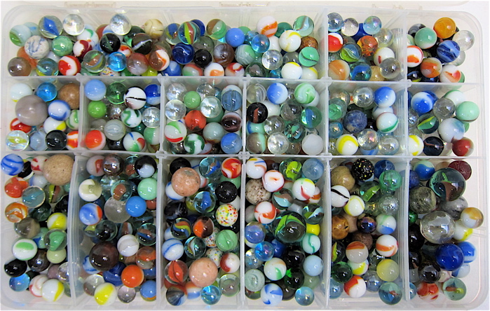 Appraisal: COLLECTION OF HAND MADE AND MACHINE MADE MARBLES approximately including