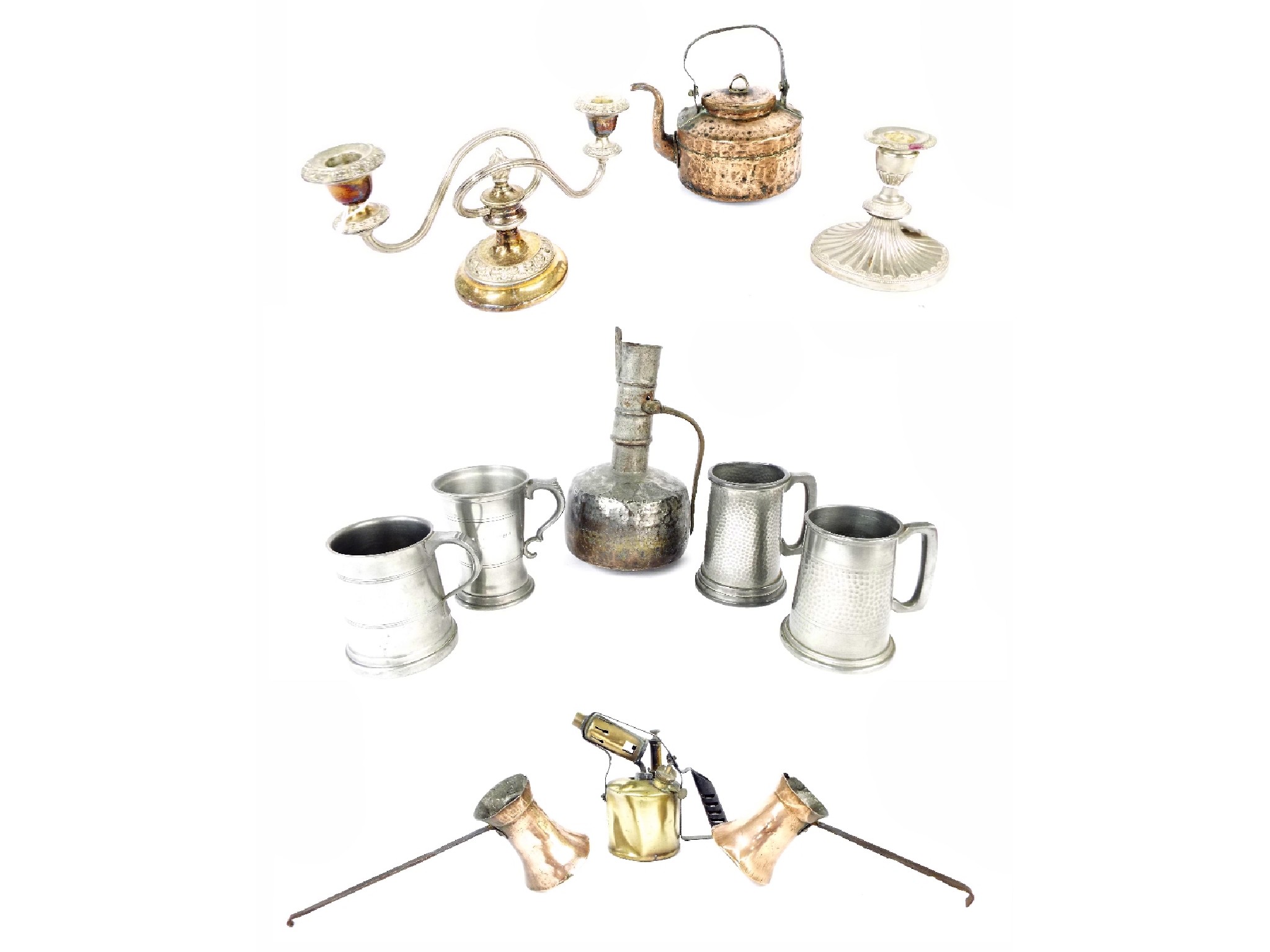 Appraisal: Quantity of assorted metalware to include a brass Governor Paraffin