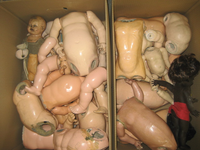 Appraisal: A large quantity of dolls torsos and limbs mainly in