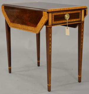 Appraisal: Council Federal style mahogany drop leaf table with inlaid panels