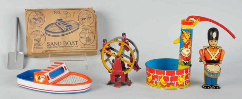 Appraisal: Lot of Tin Litho Toys Description American and Japanese Includes