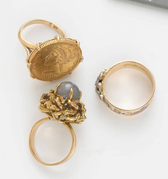 Appraisal: A collection of three k gold rings jewelry including a