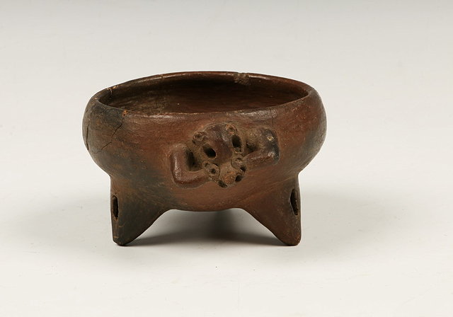 Appraisal: A COSTA RICA TRIPOD BOWL with rodent's head and three