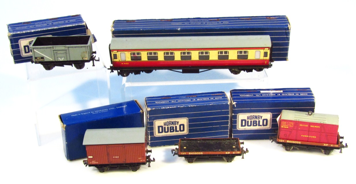 Appraisal: Various Hornby Dublo OO-gauge rolling stock and accessories comprising of