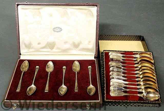 Appraisal: Cased set of twelve demitasse spoons marked V l and