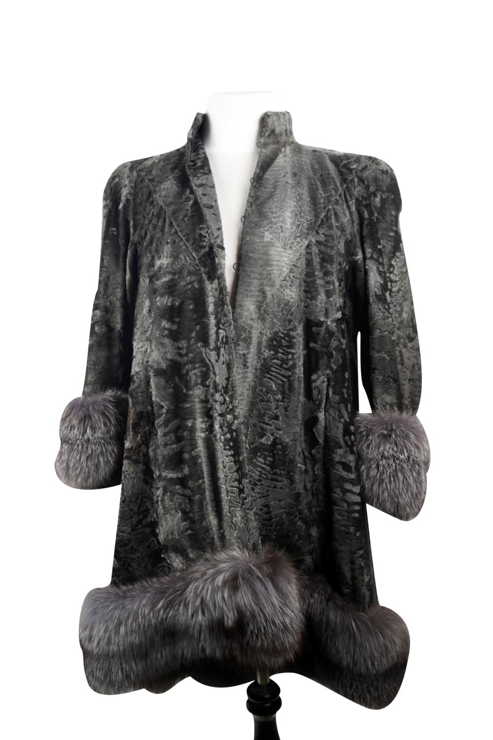 Appraisal: LEON VISSOT GREY FUR COATCondition good inches long Condition