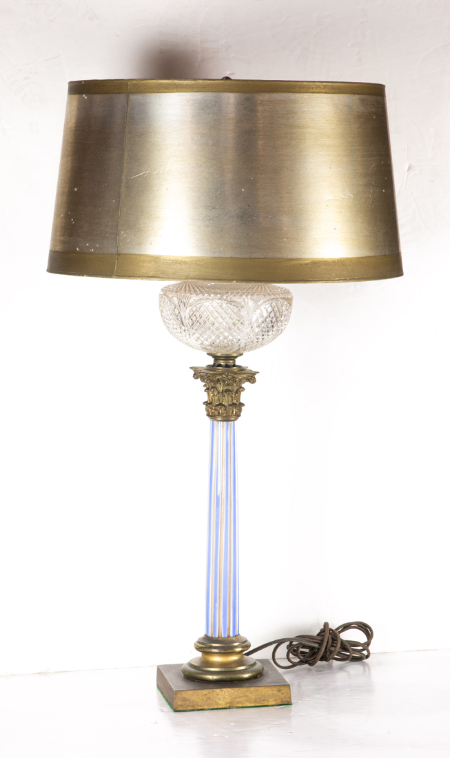 Appraisal: A CLASSICAL STYLE GLASS TABLE LAMP A Classical style glass