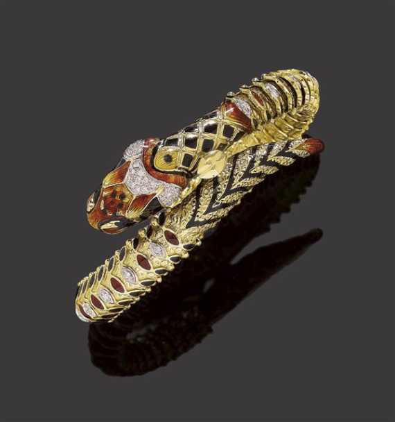 Appraisal: ENAMEL AND BRILLIANT-CUT DIAMOND BANGLE Yellow gold Decorative bracelet in