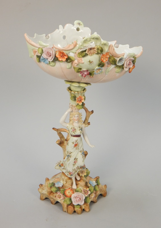 Appraisal: A late thC German porcelain centrepiece with flower encrusted borders