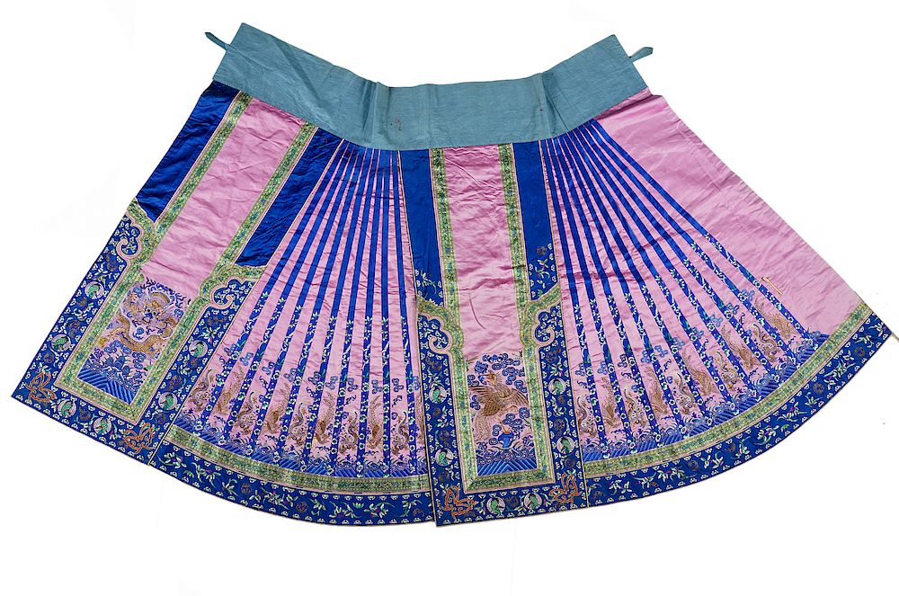 Appraisal: Chinese Silk Embroidered Qing Dynasty Skirt Qing Dynasty skirt with