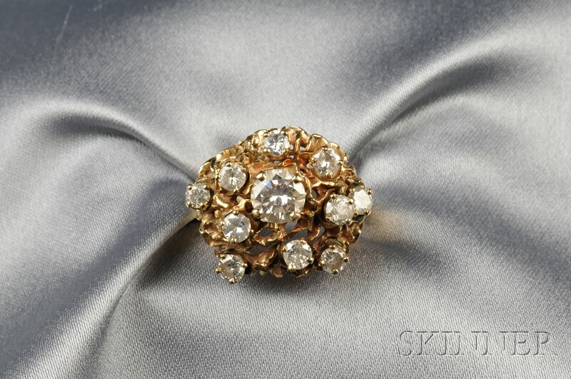 Appraisal: kt Gold and Diamond Ring the abstract mount set with