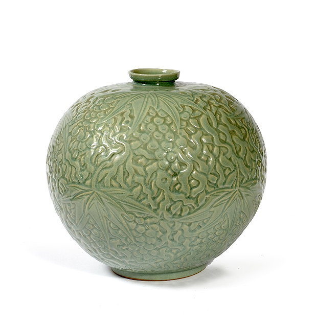 Appraisal: A Korean large celadon ovoid vase th Centurywith allover palm