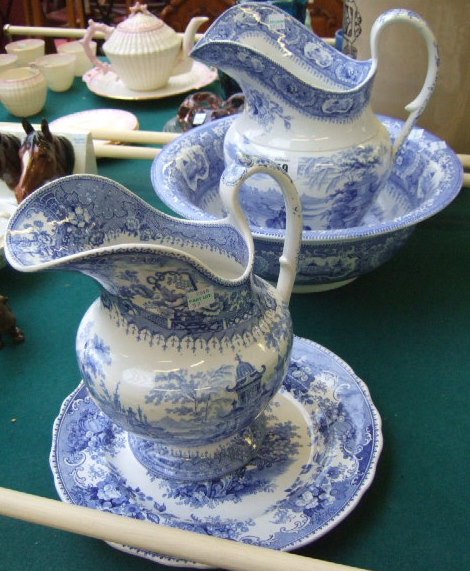 Appraisal: An English blue and white wash stand set a ewer