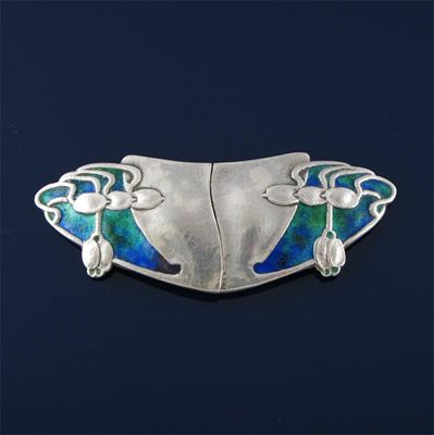 Appraisal: An Art Nouveau silver buckle by Liberty with water lily