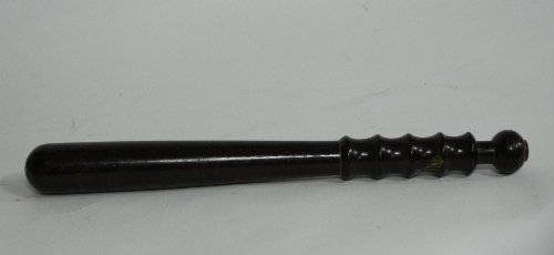 Appraisal: A Victorian turned wood truncheon