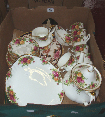 Appraisal: A Tray Of pottery To Include Masons Mandalay Dinner Plates