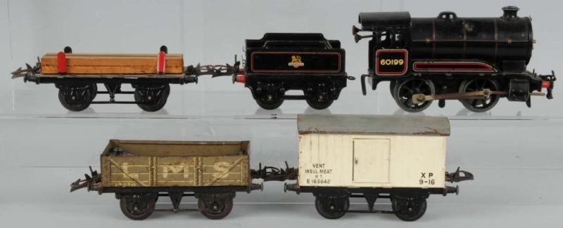 Appraisal: Hornby O-Gauge Freight Train Set Description Working Consists of steam