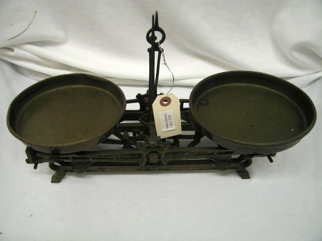 Appraisal: Victorian Balance Scale brass pans