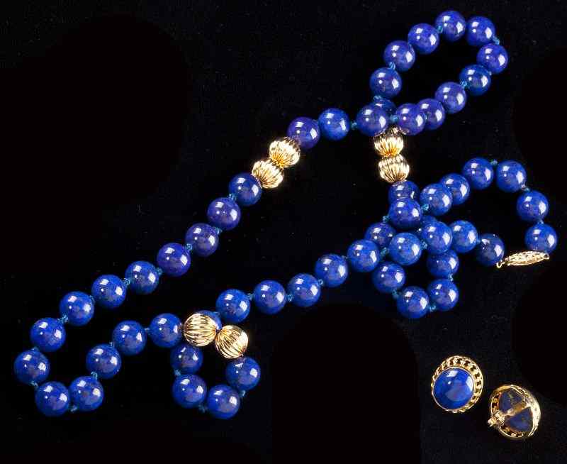 Appraisal: Gold and Lapis Necklace and Earringsnecklace composed of lapis beads